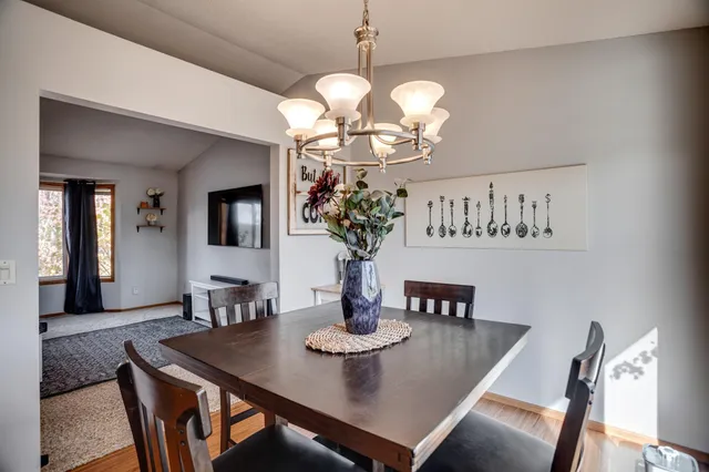 $375,000 | 348 Columbine Lane, Shakopee, MN 55379