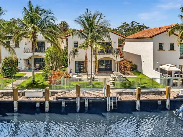 $6,300 | 2901 Hidden Harbour Street, Dania Beach, FL 33312