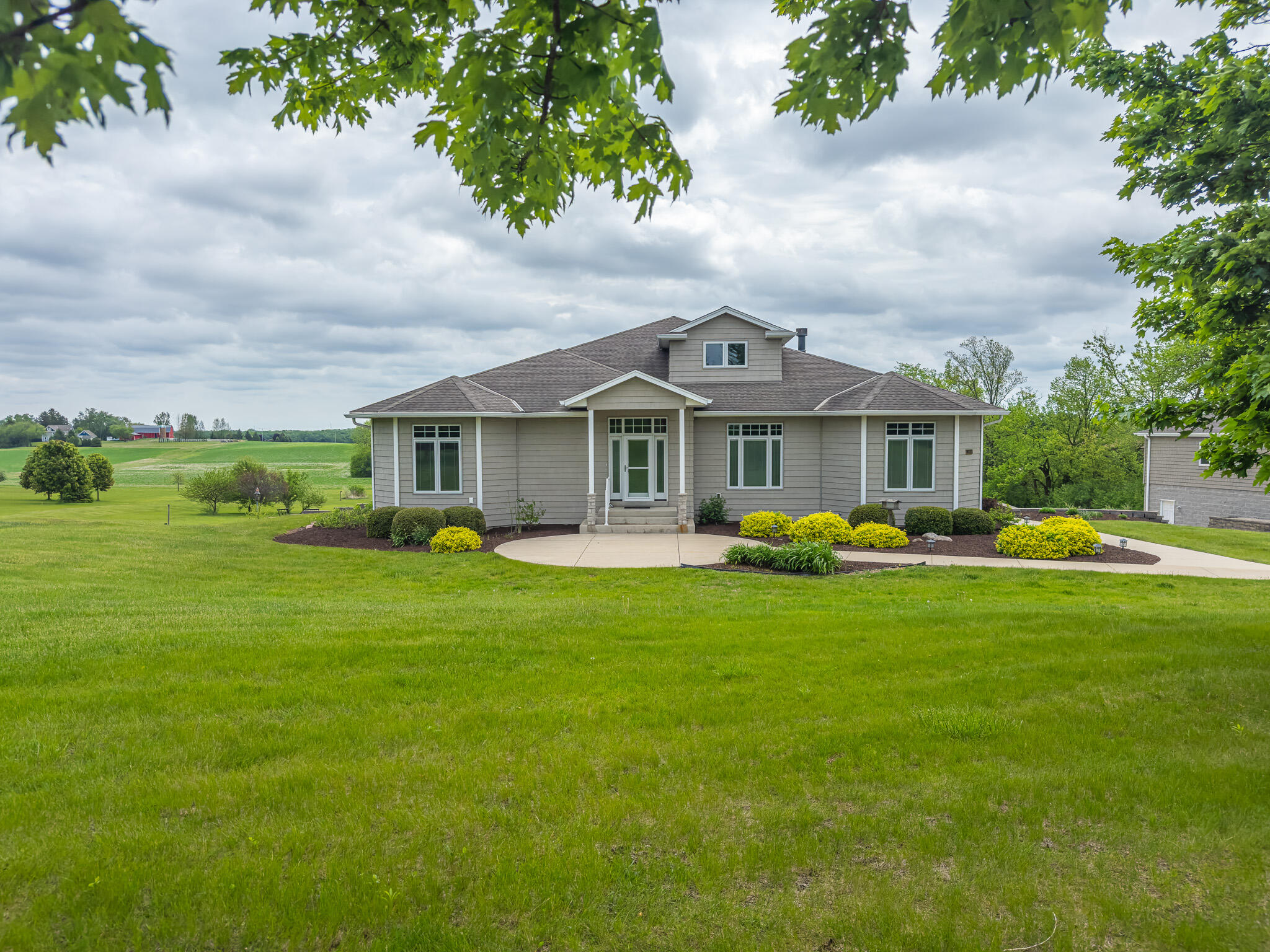 11604 North Granville Road Mequon, WI 53097 - Photo 1 of 49 Over 5 beautiful acres!