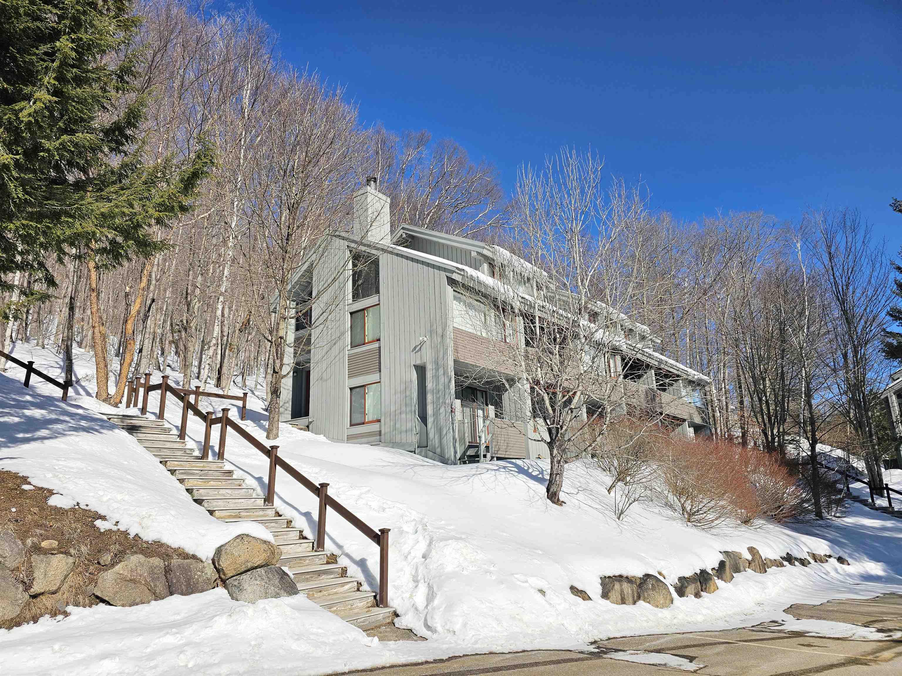 8 Granite Road, Unit 2 Lincoln, NH 03251 - Photo 25 of 36