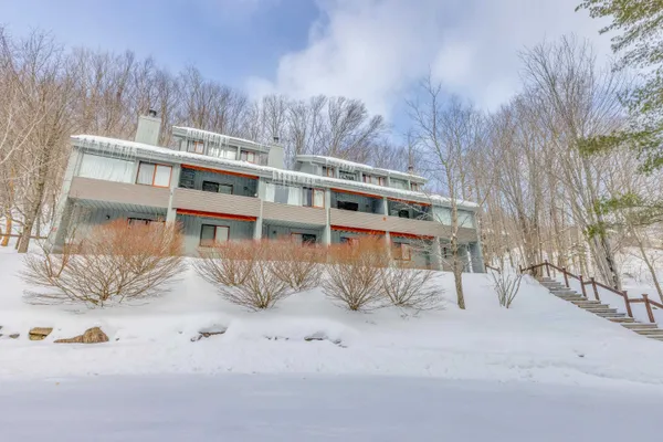 $649,000 | 8 Granite Road, Unit 2, Lincoln, NH 03251
