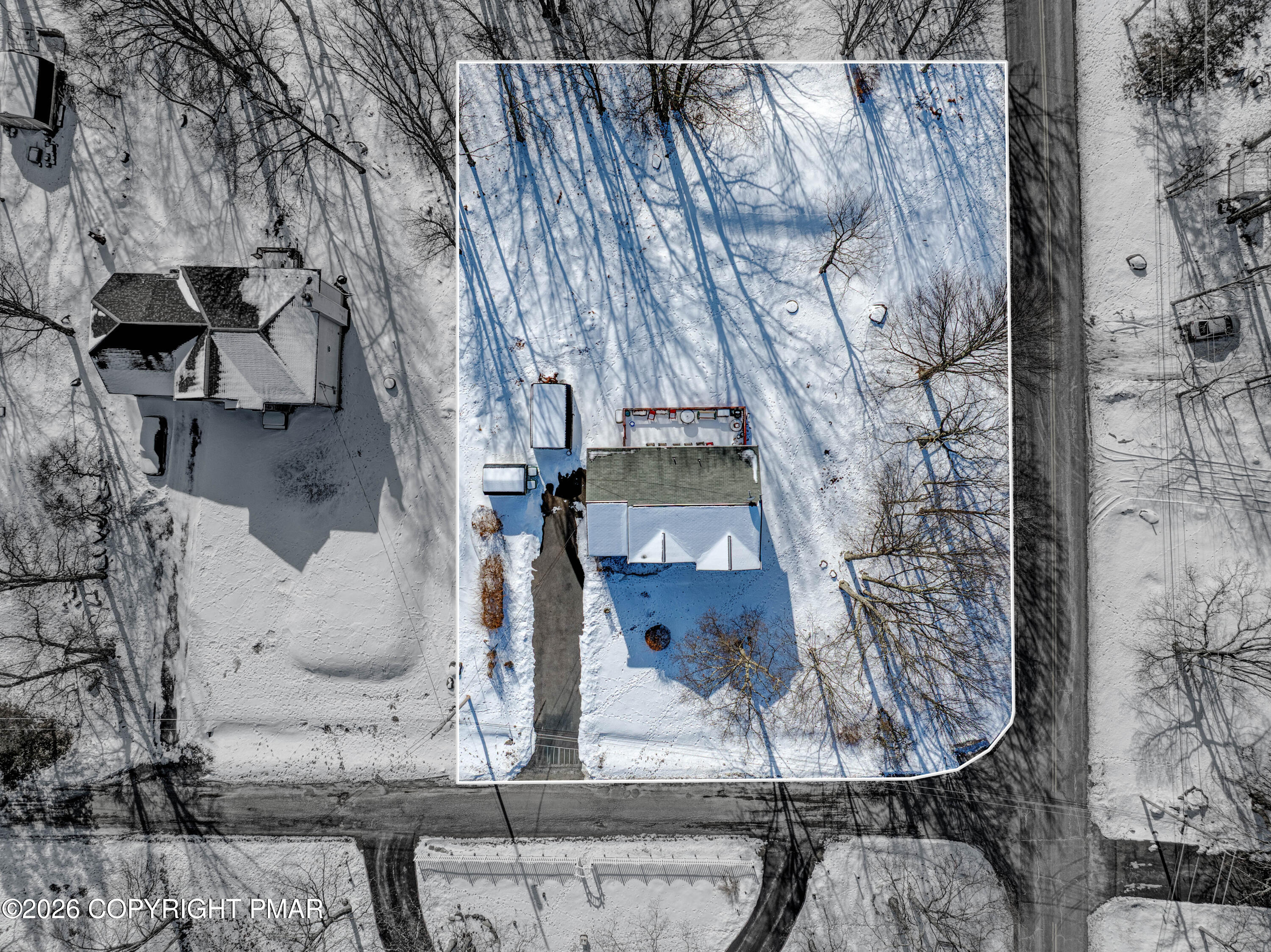 127 Simmons Place Bushkill, PA 18324 - Photo 44 of 51 44-DJI_20260124114617_0710_D-Edit