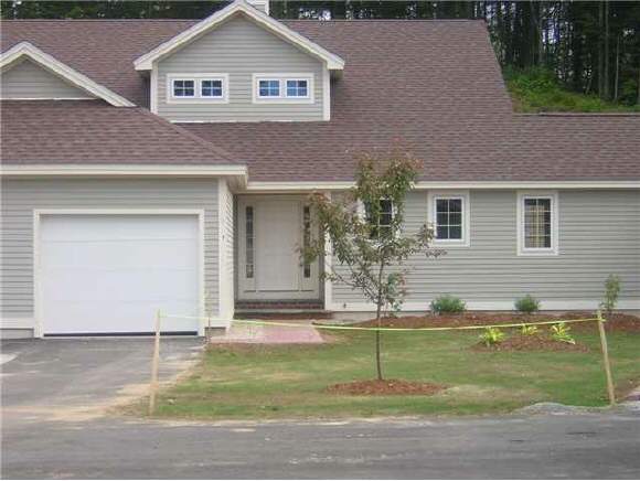 F Peaked Hill Road, Unit 2 Hopkinton, NH 03229 - Photo 1 of 3