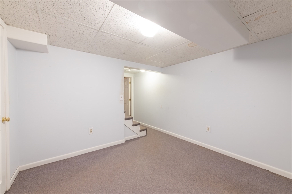 16 Michael Road Bourne, MA 02559 - Photo 35 of 41 an empty room with a empty space