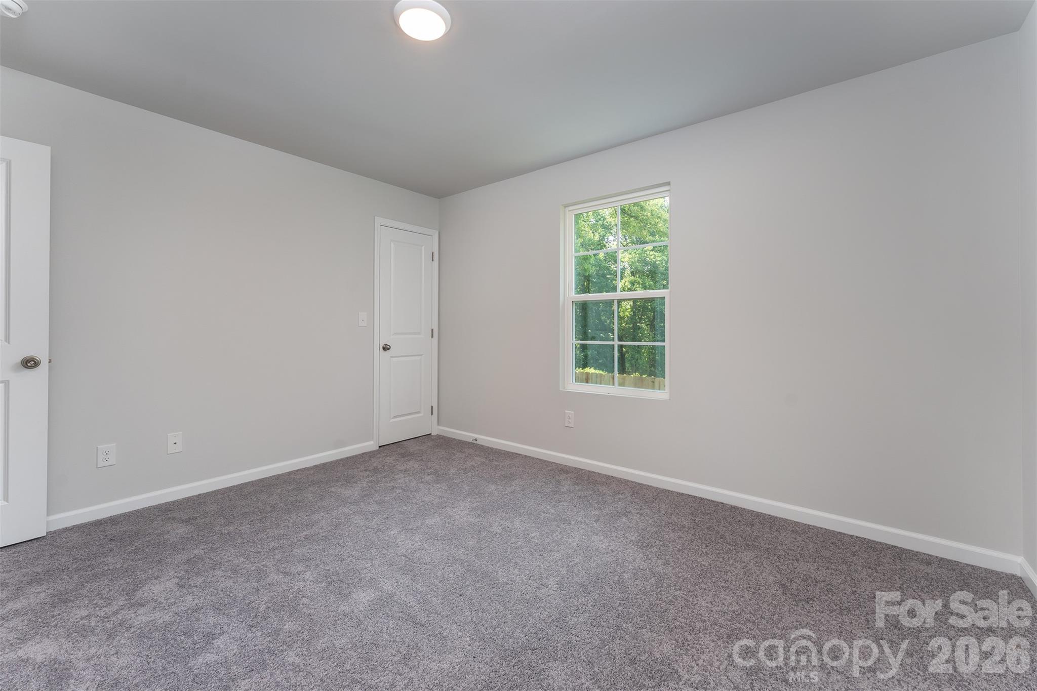 27 Forest Park Road Marion, NC 28752 - Photo 14 of 21 an empty room with windows