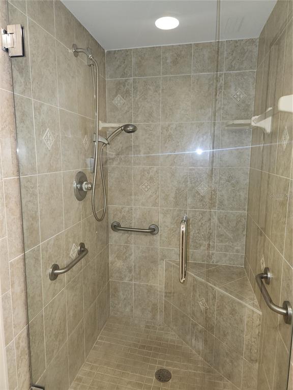 6503 Stone River Road, Unit 109 Bradenton, FL 34203 - Photo 13 of 39 a bathroom with a shower
