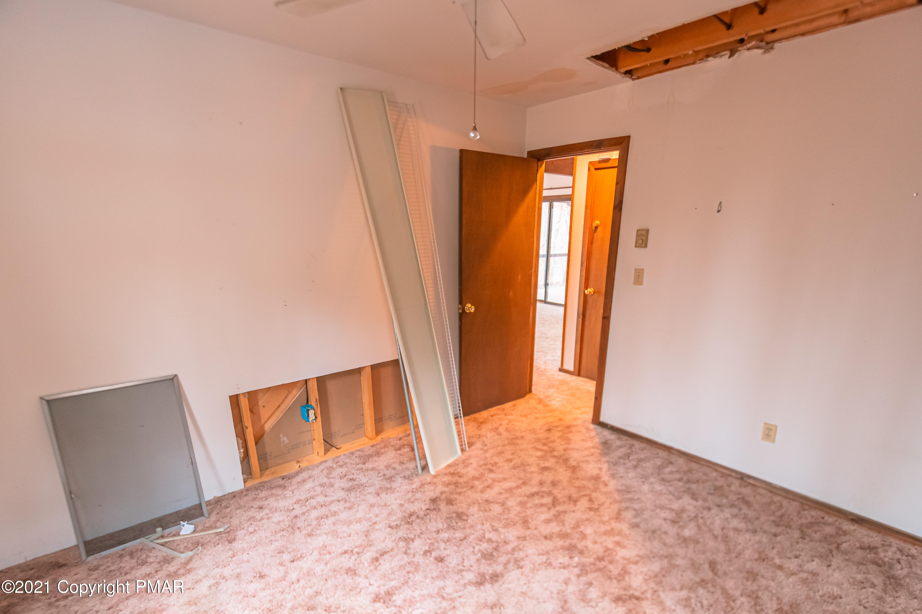 1021 Hampstead Road Bushkill, PA 18324 - Photo 16 of 57 first floor bedroom again