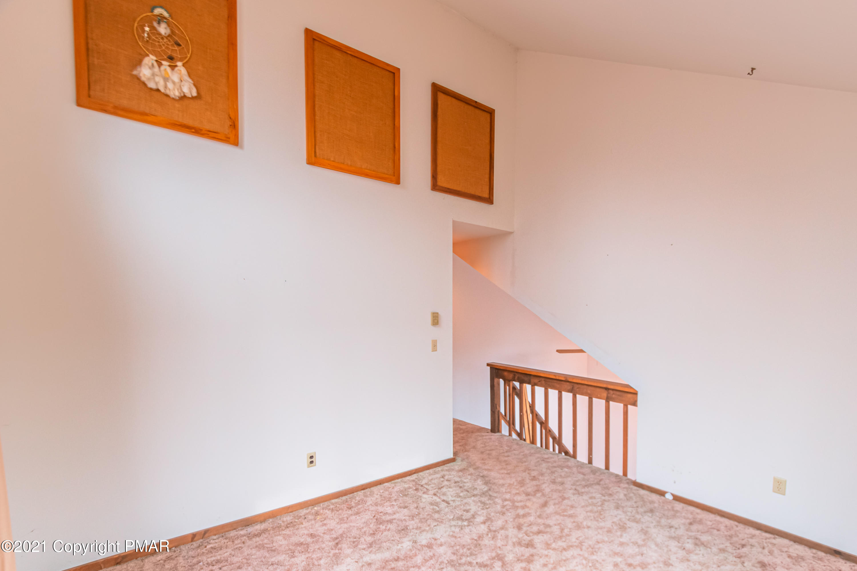 1021 Hampstead Road Bushkill, PA 18324 - Photo 23 of 57 loft again