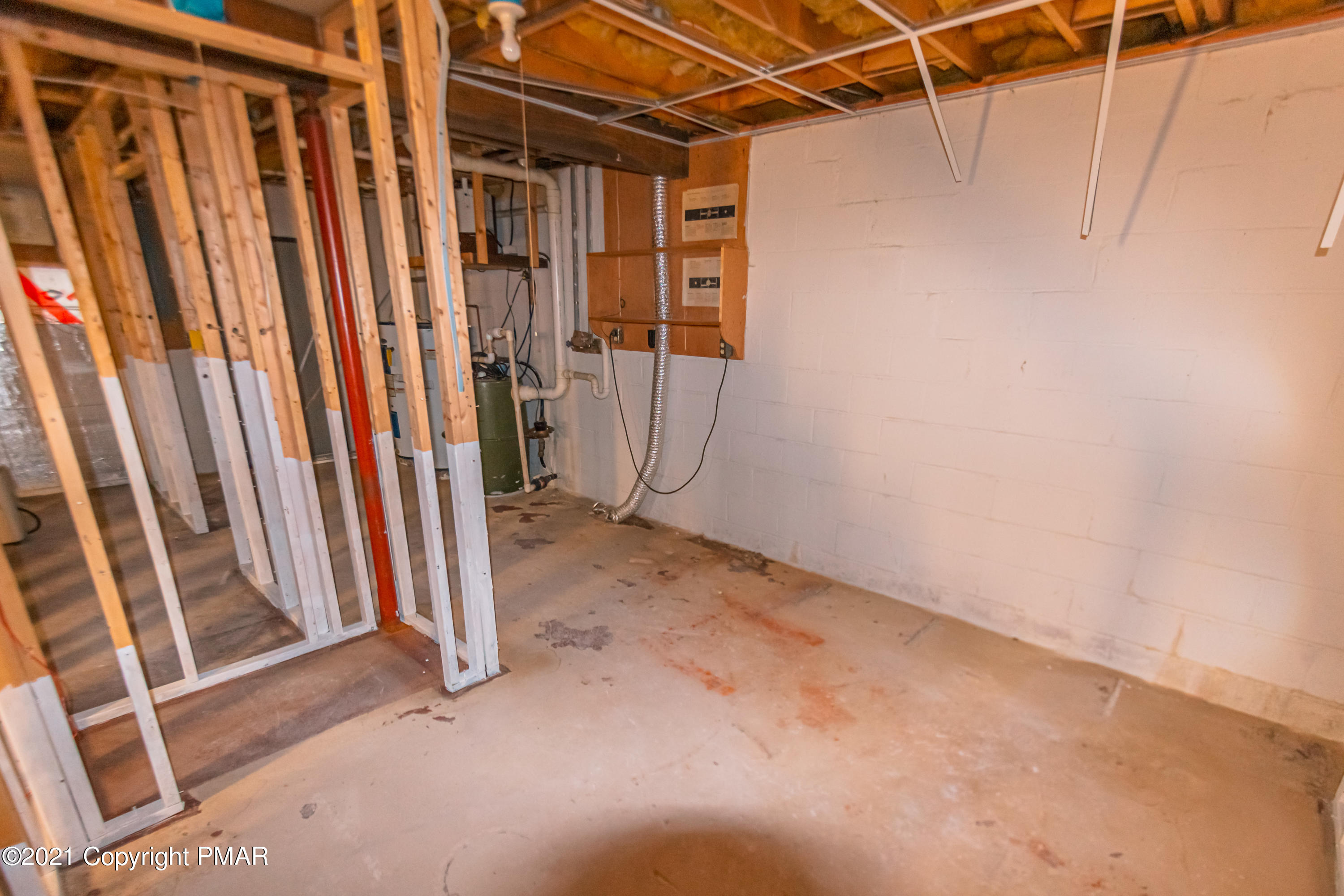 1021 Hampstead Road Bushkill, PA 18324 - Photo 33 of 57 basement