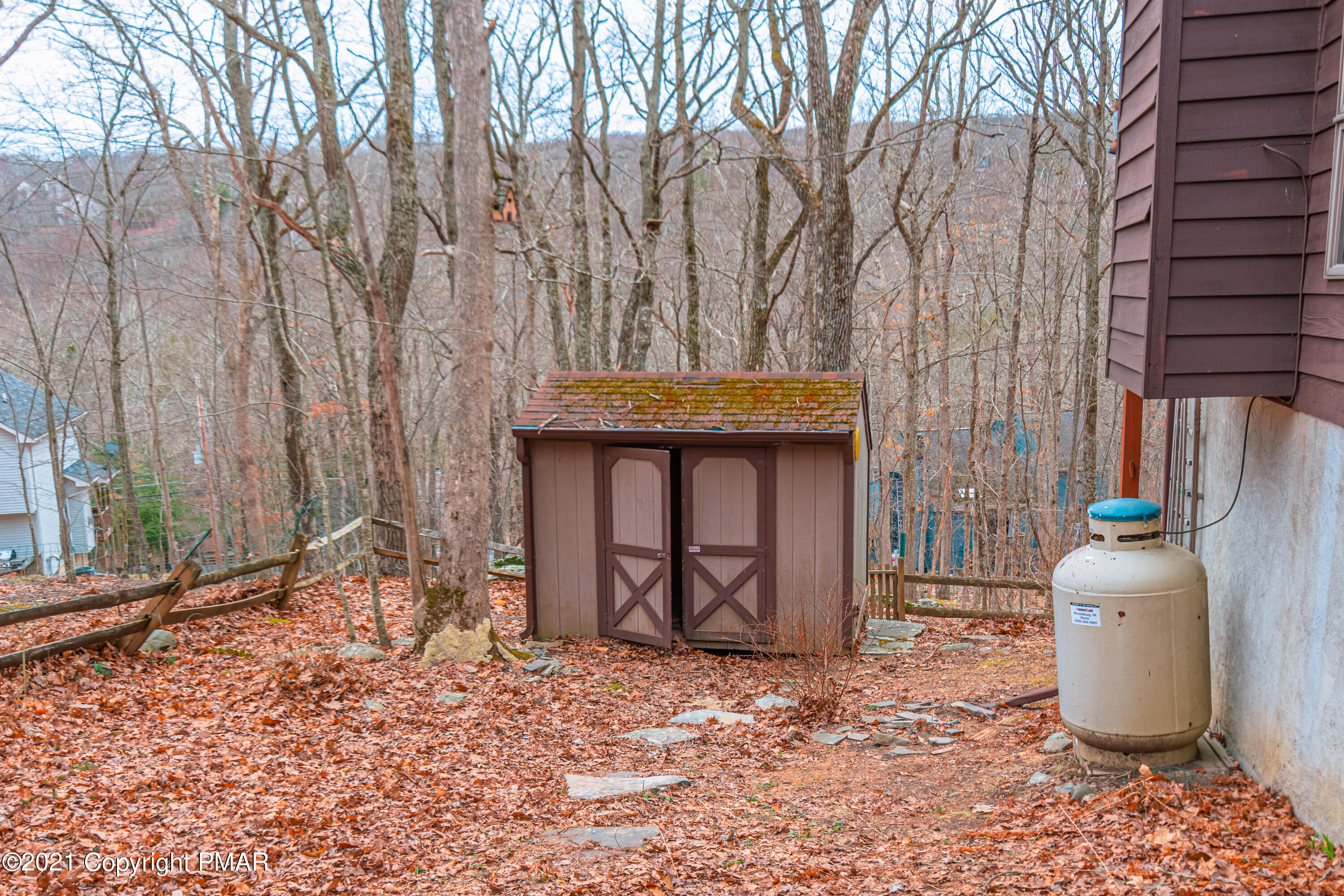 1021 Hampstead Road Bushkill, PA 18324 - Photo 37 of 57 shed