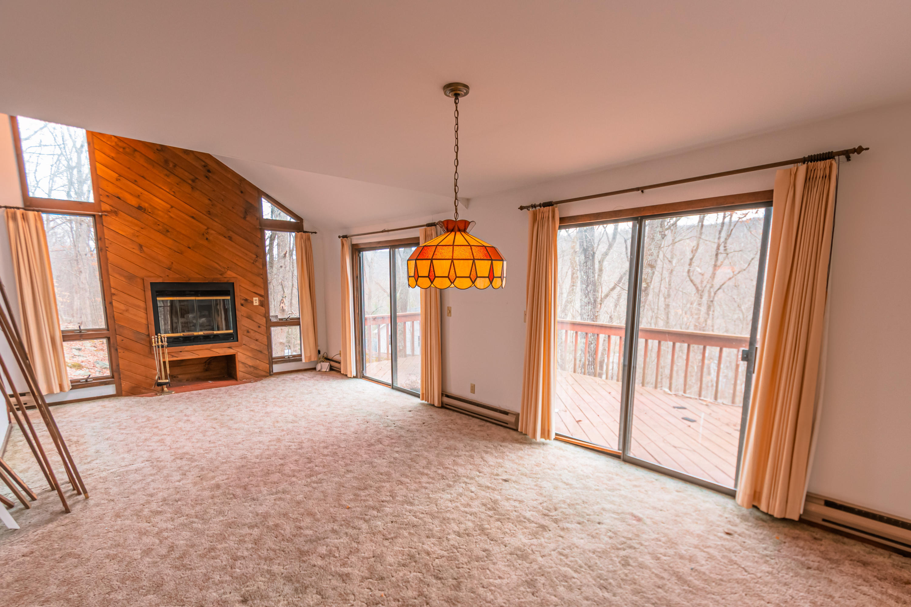 1021 Hampstead Road Bushkill, PA 18324 - Photo 6 of 57 living room and dining area