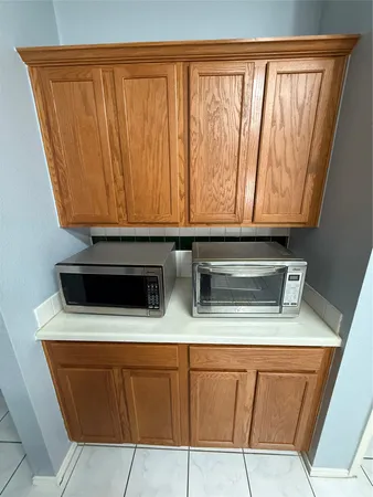 $2,300 | 2562 Vernell Way, Round Rock, TX 78664