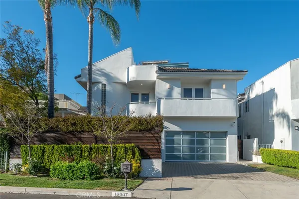 $2,999,000 | 16007 Dickens Street, Encino, CA 91436