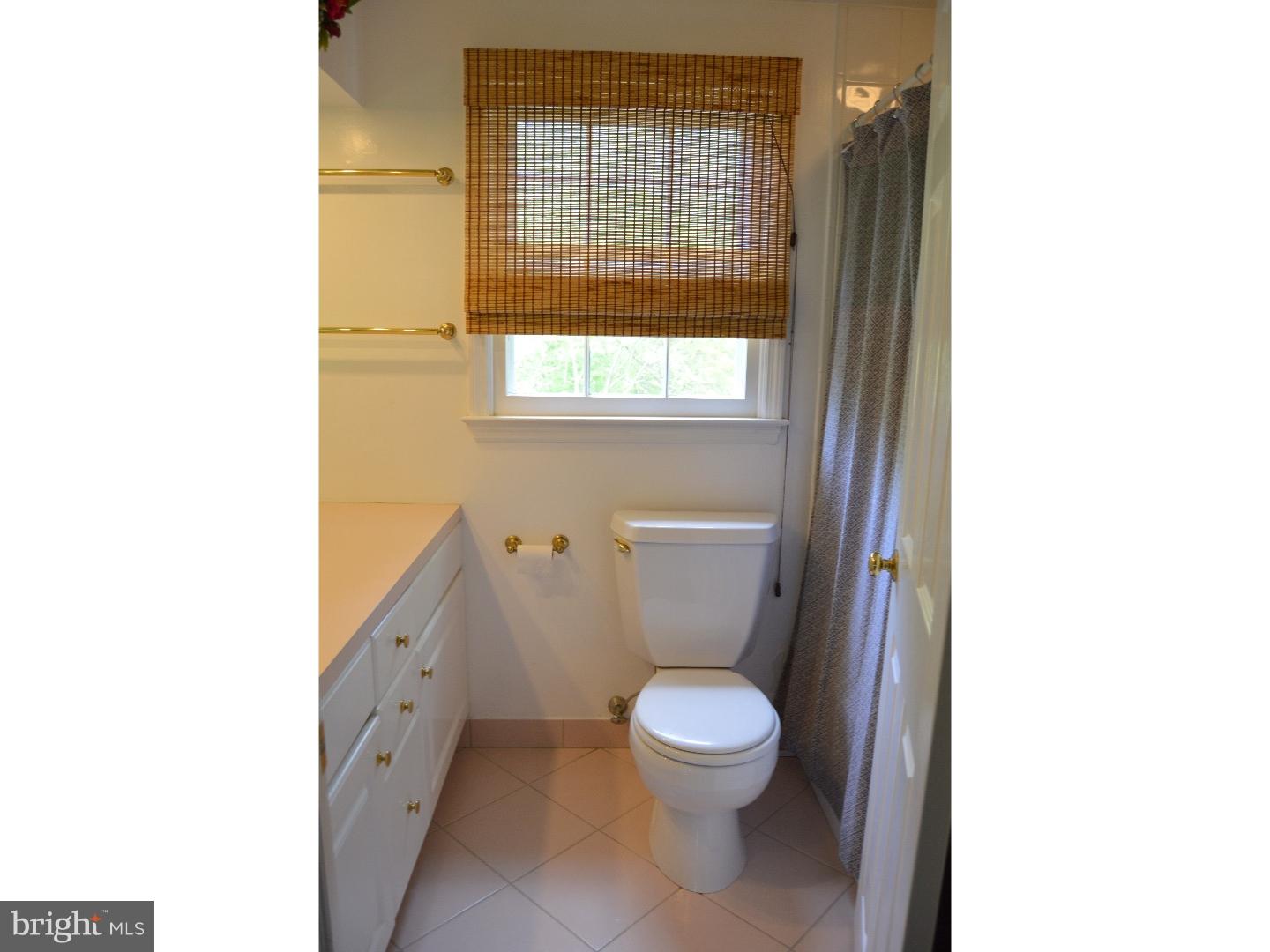 221 Hedgeman Road Moorestown, NJ 08057 - Photo 20 of 23 Bathroom