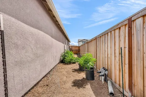 $510,000 | 673 Dorset Drive, Patterson, CA 95363