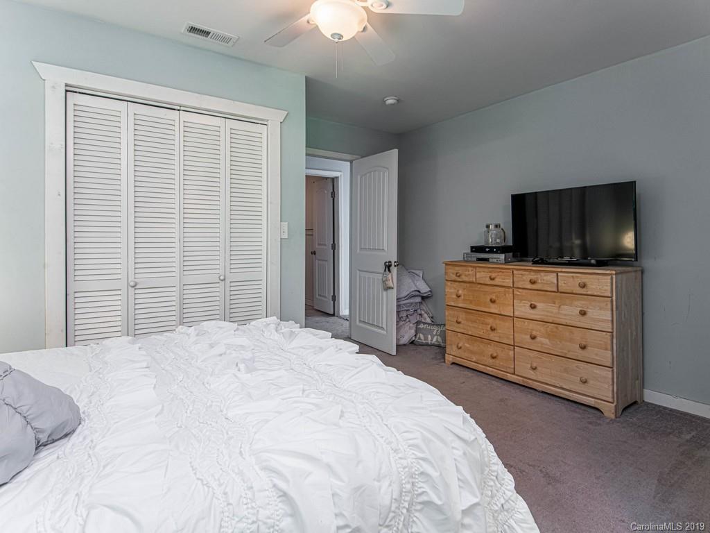 114 Gossett Road Candler, NC 28715 - Photo 14 of 28 Gallery Image 14