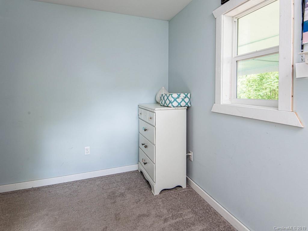 114 Gossett Road Candler, NC 28715 - Photo 19 of 28 Gallery Image 19