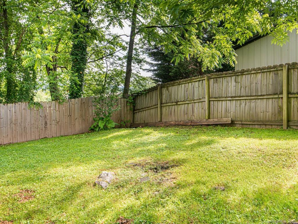 114 Gossett Road Candler, NC 28715 - Photo 21 of 28 Gallery Image 21
