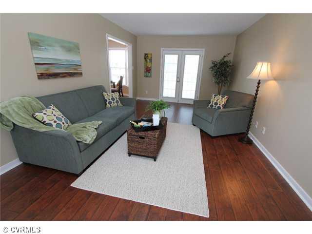 6380 North Midview Road Henrico, VA 23231 - Photo 5 of 22 Den/Family/Great Room