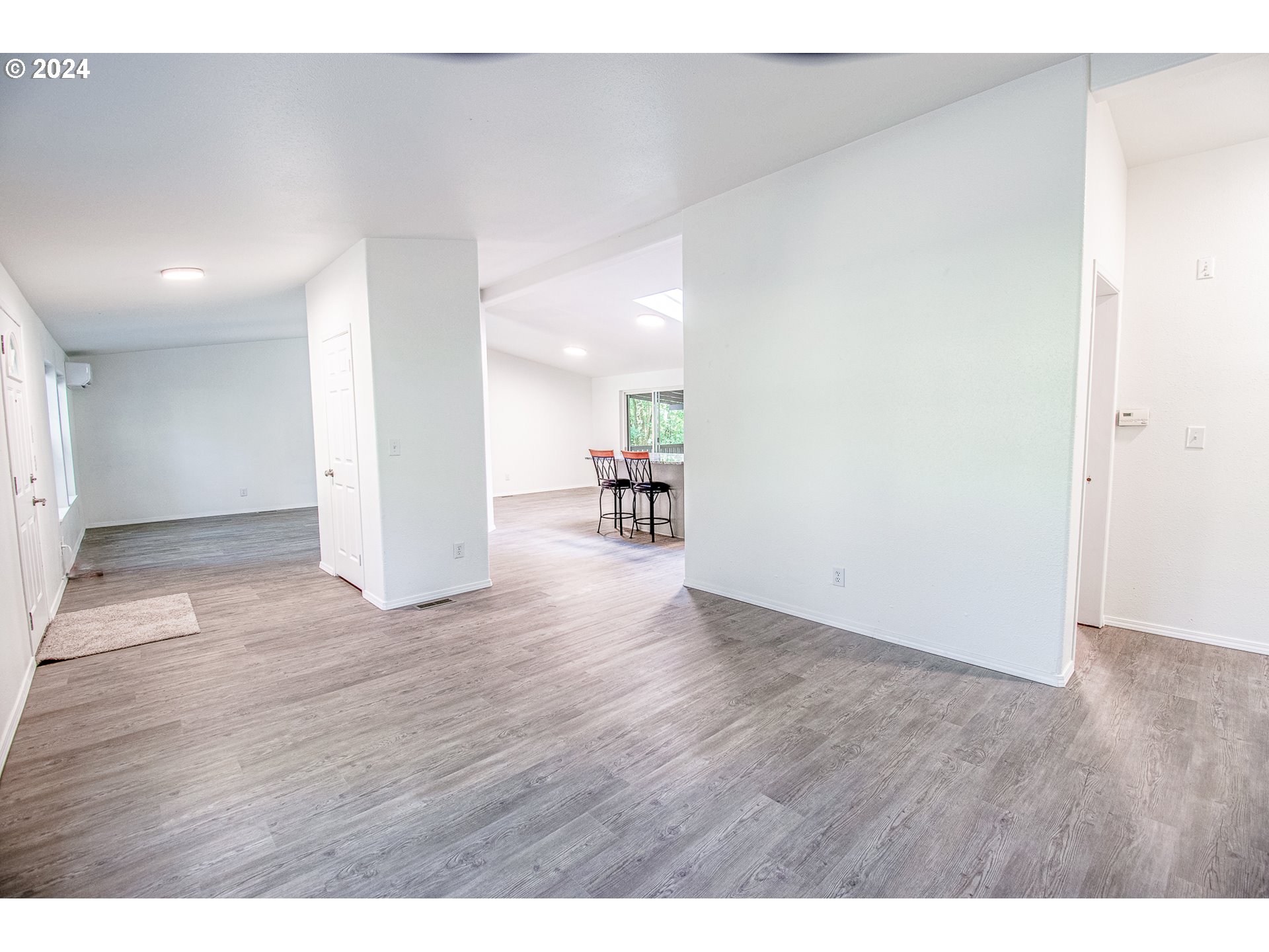 23360 Hall Road Cheshire, OR 97419 - Photo 15 of 44 Gallery Image 15