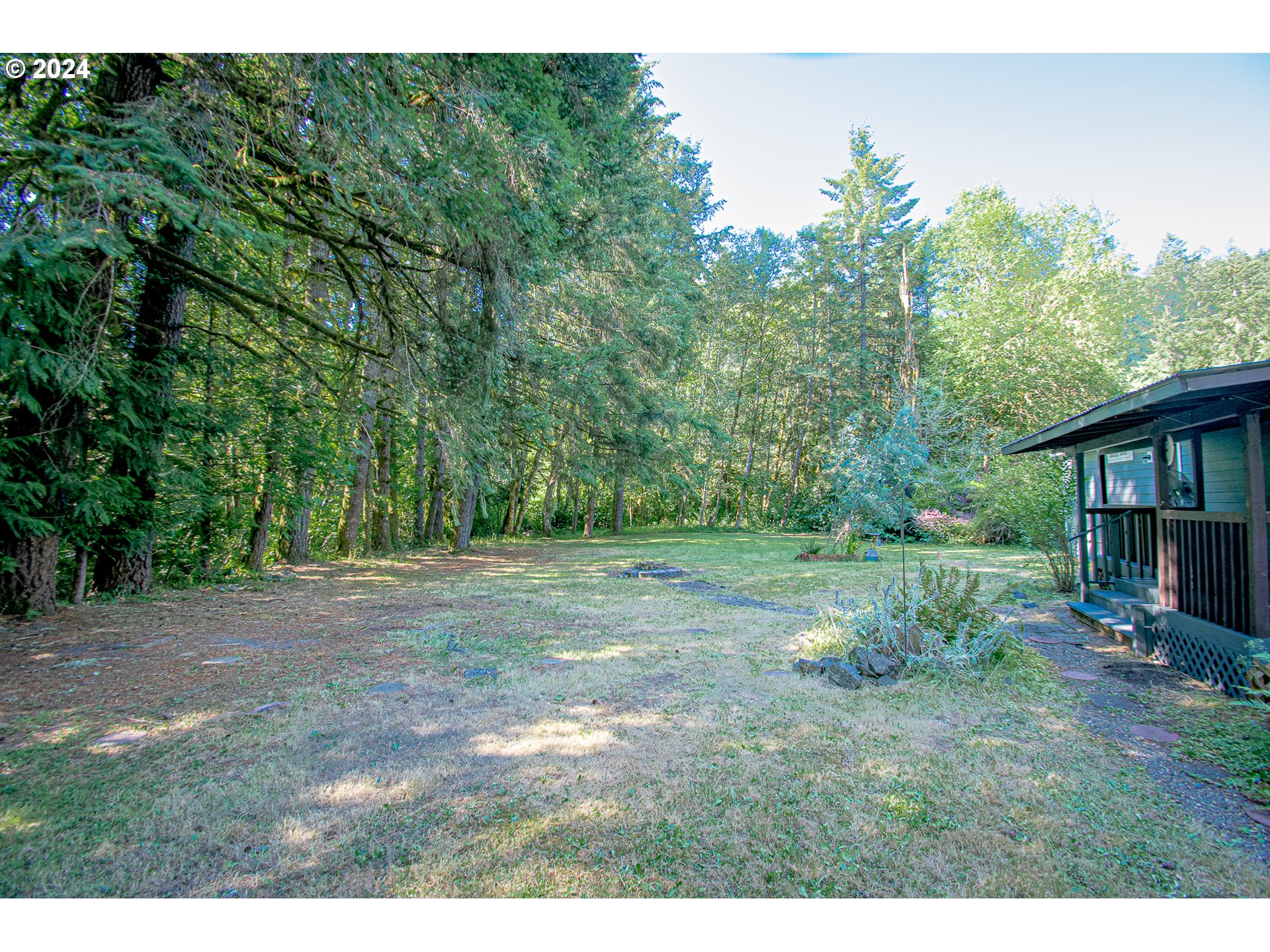 23360 Hall Road Cheshire, OR 97419 - Photo 31 of 44 Gallery Image 31