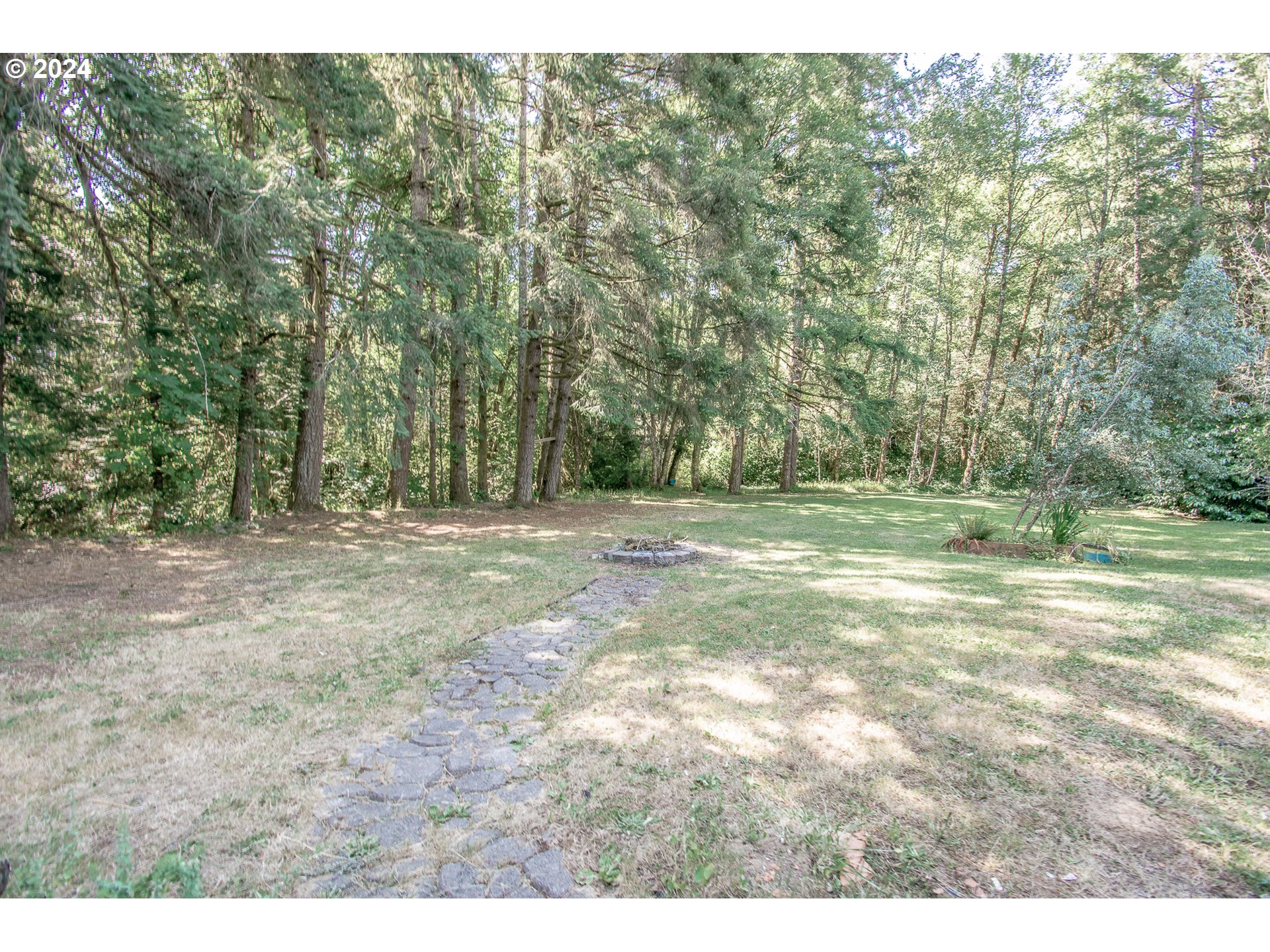 23360 Hall Road Cheshire, OR 97419 - Photo 35 of 44 Gallery Image 35