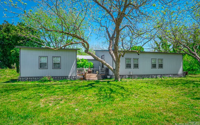 $342,500 | 1103 County Road 200, Gonzales, TX 78629