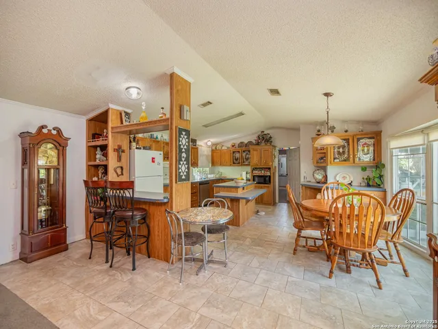 $342,500 | 1103 County Road 200, Gonzales, TX 78629