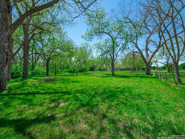 $342,500 | 1103 County Road 200, Gonzales, TX 78629