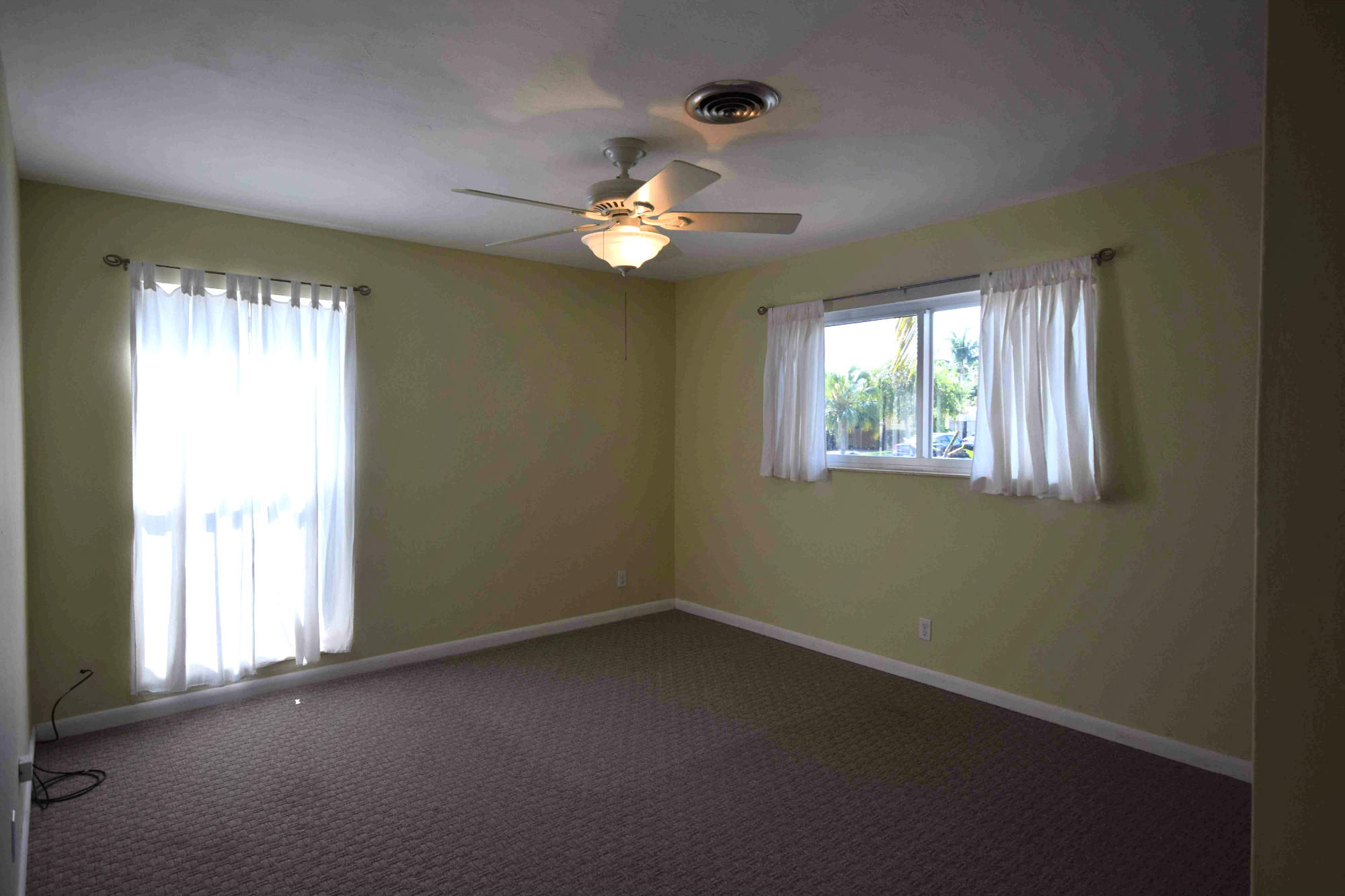 243 Northeast 26th Street Boca Raton, FL 33431 - Photo 13 of 27 6-Bdrm-2a.jpg