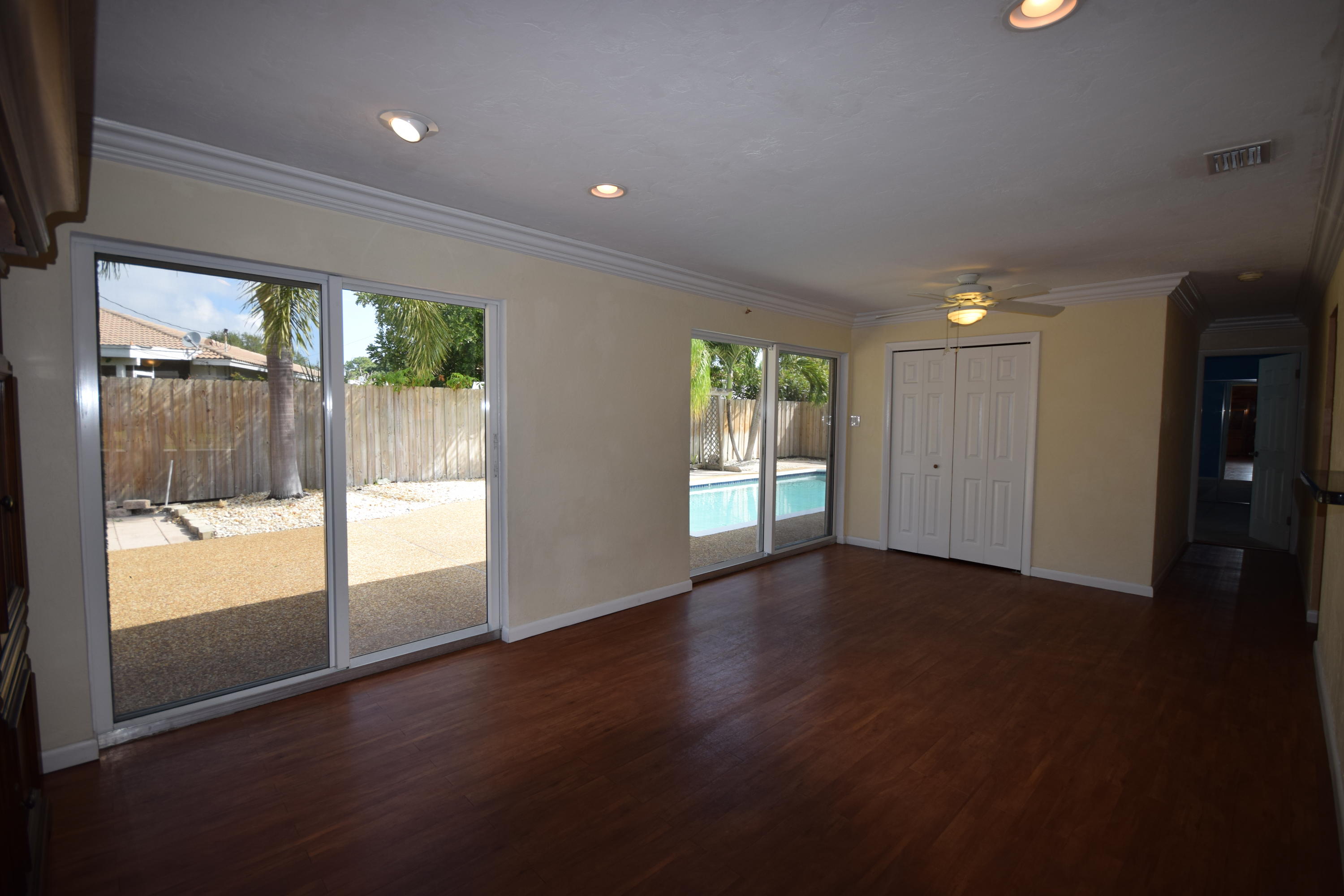 243 Northeast 26th Street Boca Raton, FL 33431 - Photo 21 of 27 11-FamilyRm-2.JPG