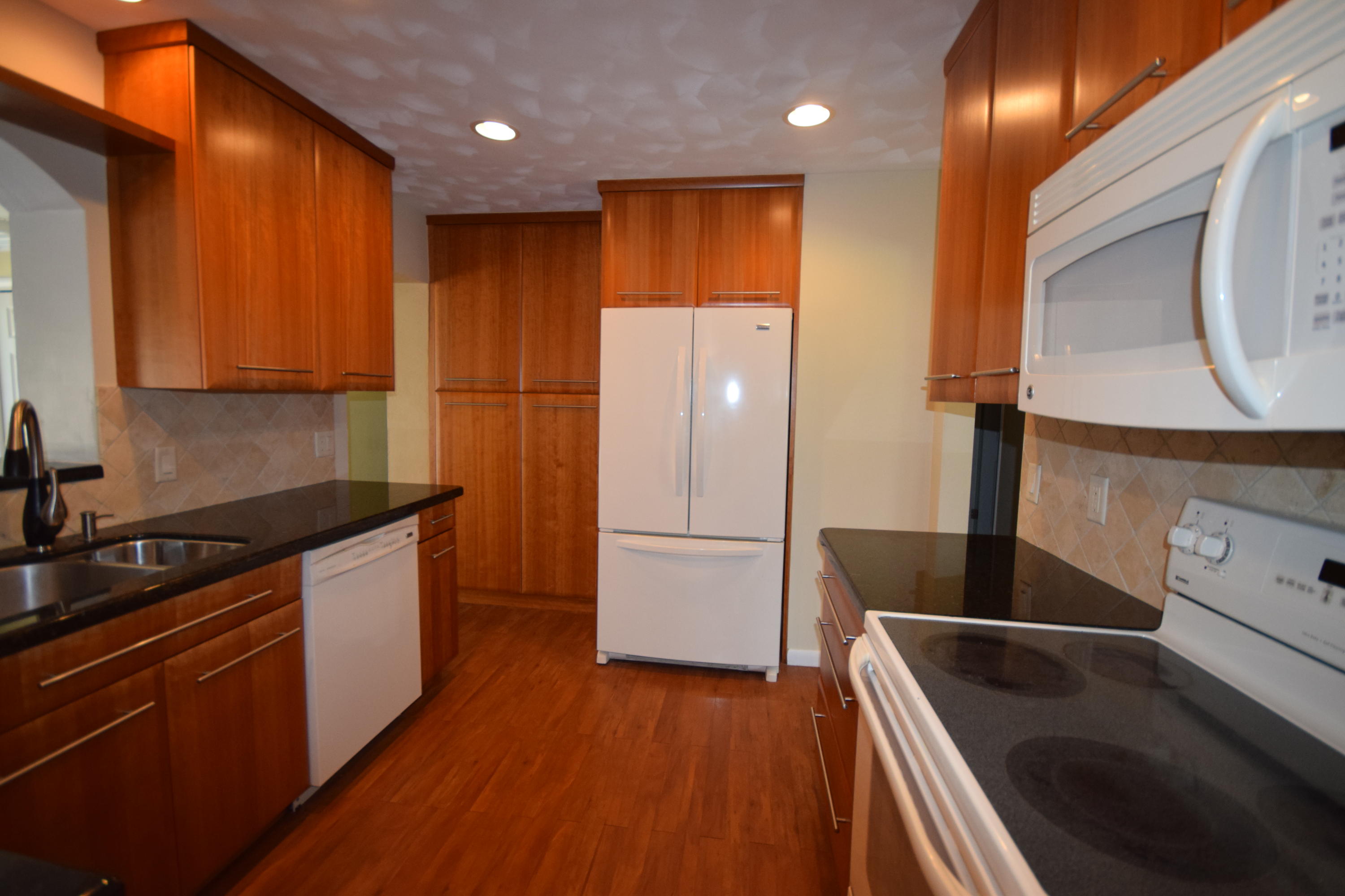 243 Northeast 26th Street Boca Raton, FL 33431 - Photo 7 of 27 3-Kitchen-1.JPG