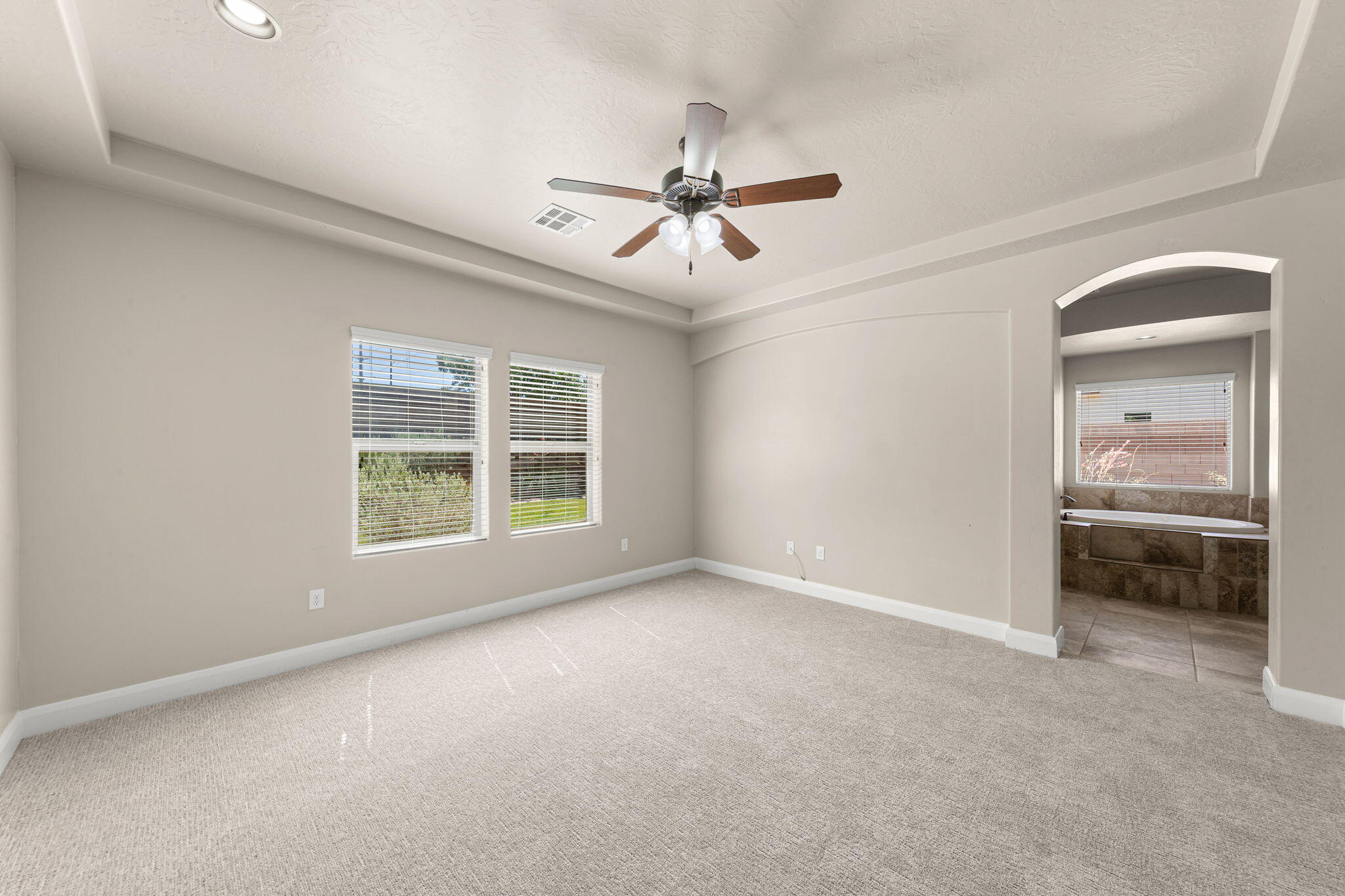 1157 Plantations Drive St. George, UT 84770 - Photo 14 of 31 Primary Bedroom
