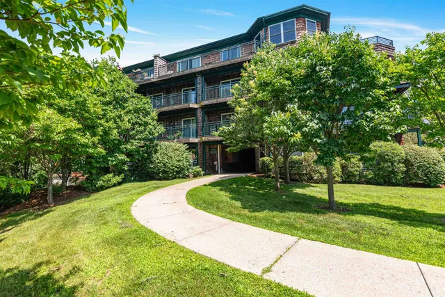 $370,000 | 117 Claire Point Road, Burlington, VT 05408