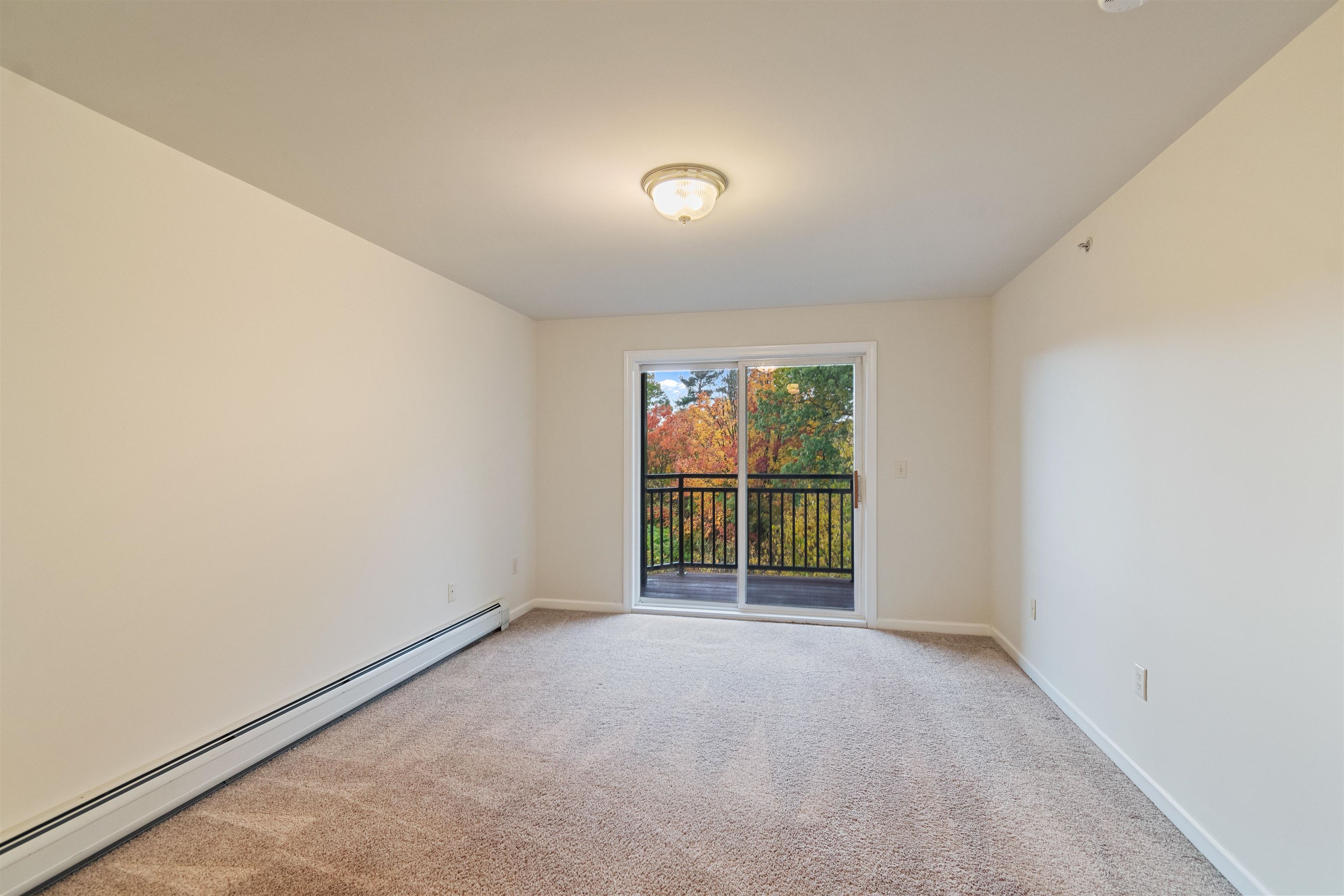 117 Claire Point Road Burlington, VT 05408 - Photo 22 of 37
