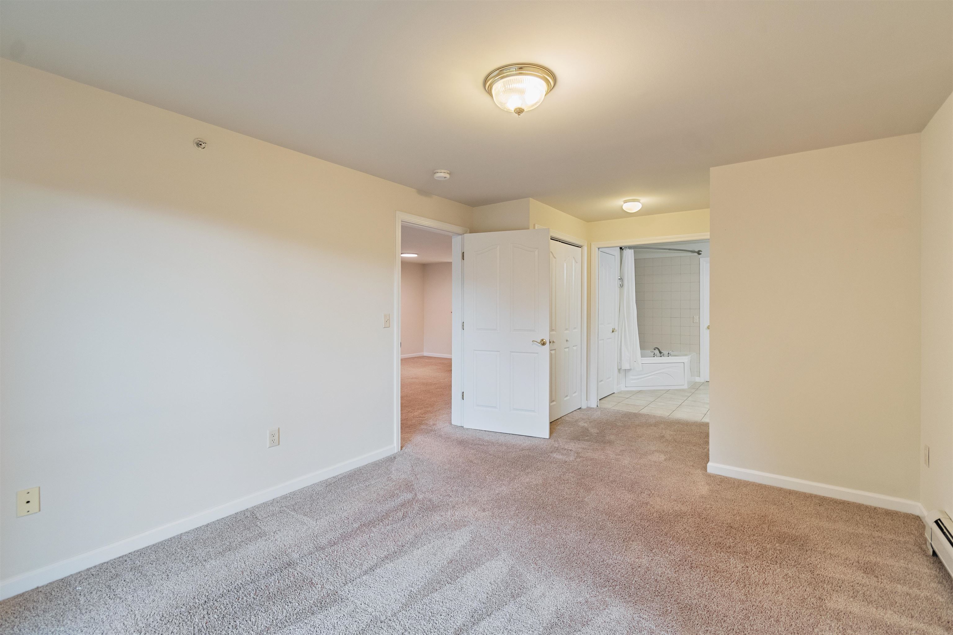 117 Claire Point Road Burlington, VT 05408 - Photo 23 of 37