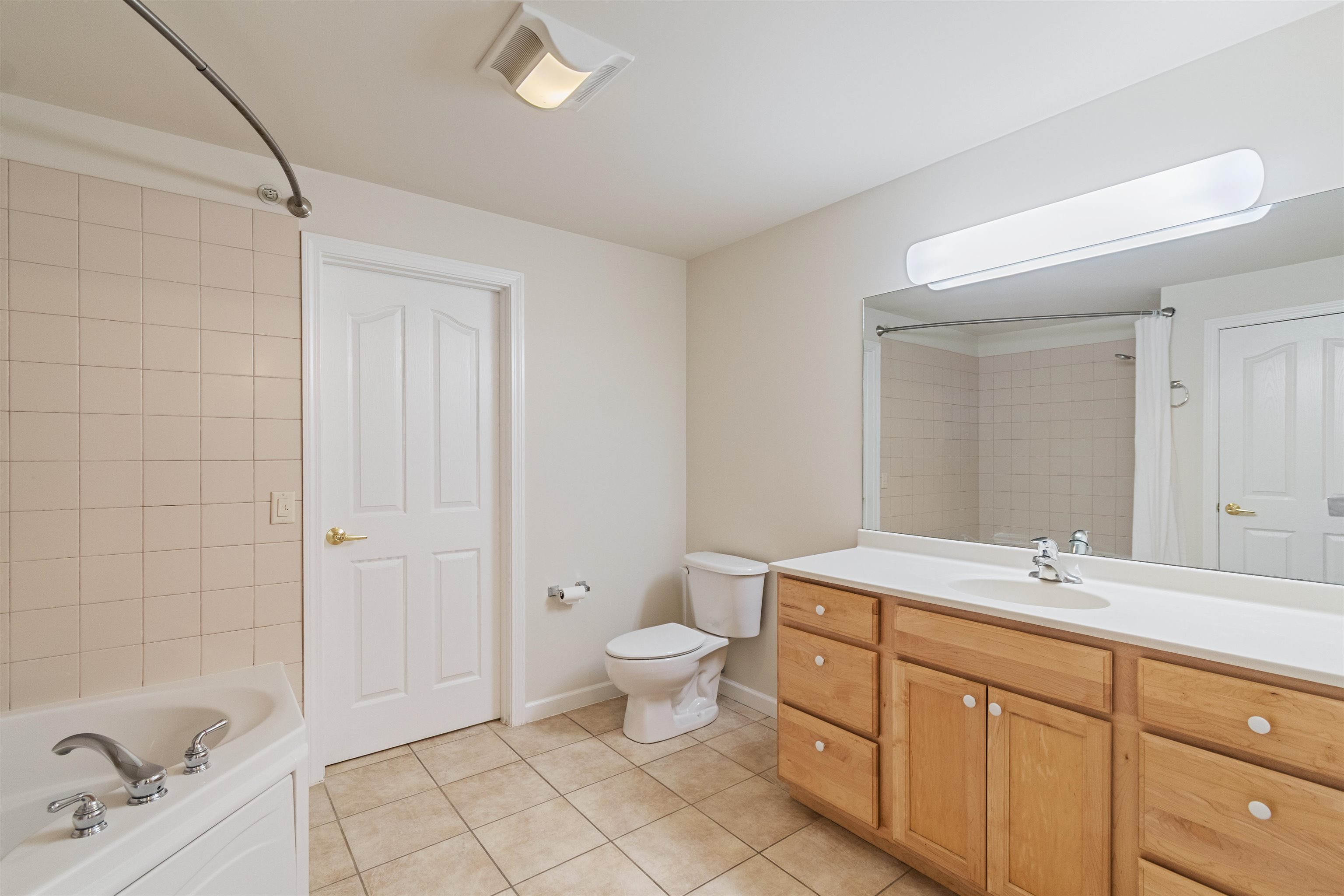 117 Claire Point Road Burlington, VT 05408 - Photo 25 of 37
