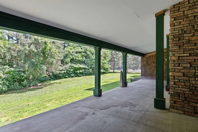 $370,000 | 117 Claire Point Road, Burlington, VT 05408