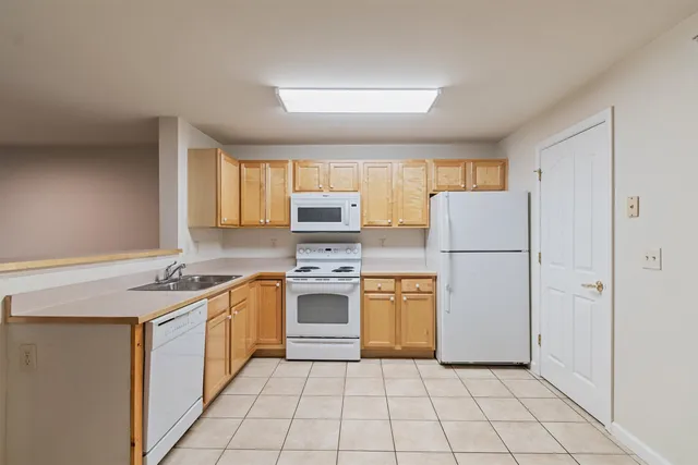 $370,000 | 117 Claire Point Road, Burlington, VT 05408