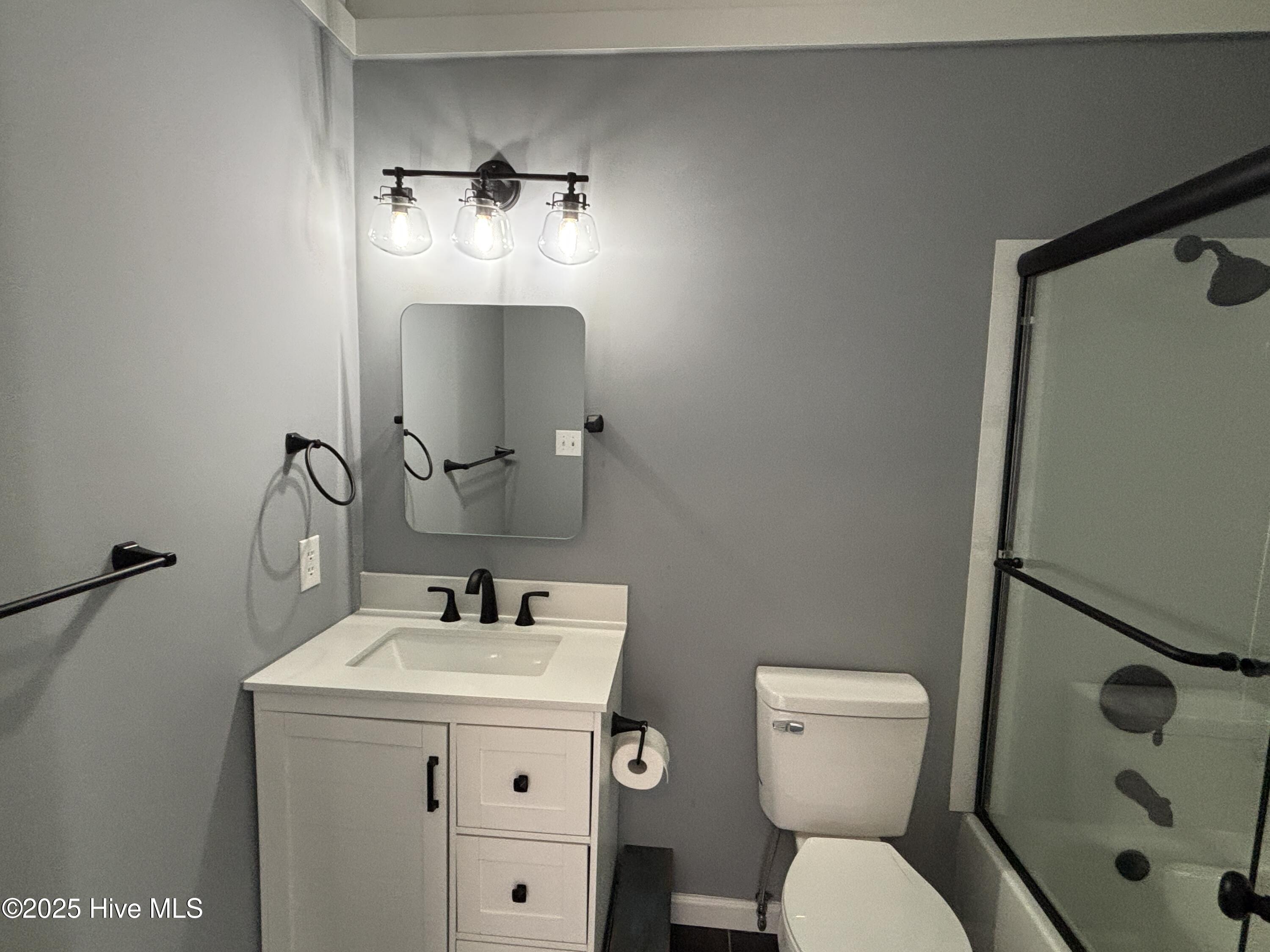 2505 Longleaf Drive Southwest Pinehurst, NC 28374 - Photo 9 of 15 Master bathroom