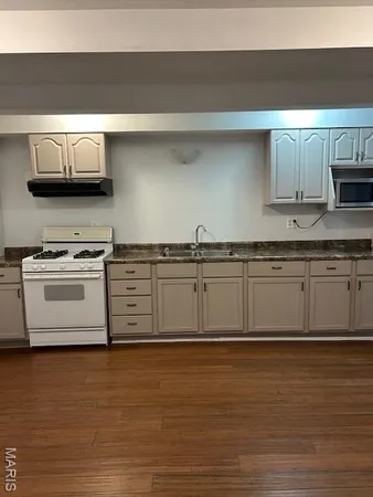 $156,500 | 118 East Elm Street, Palmyra, MO 63461