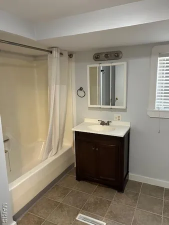 $156,500 | 118 East Elm Street, Palmyra, MO 63461