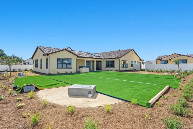 $7,750 | 1211 Stonemark Pl Vista, Vista, CA 92081