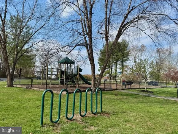 $1,750 | 11238 Torrie Way, Unit E, Bealeton, VA 22712