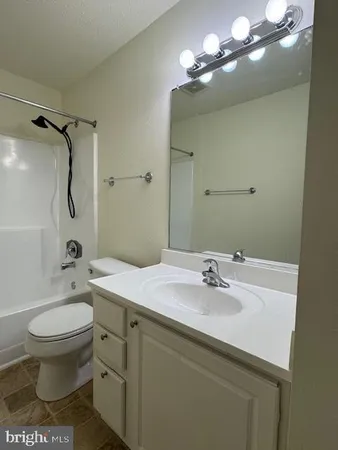 $1,750 | 11238 Torrie Way, Unit E, Bealeton, VA 22712