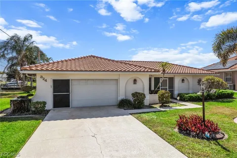 $495,000 | 324 Kamal Parkway, Cape Coral, FL 33904