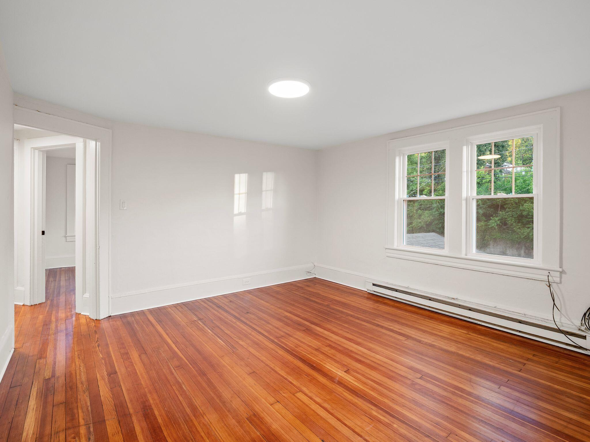 518 Riverland Road Southeast Roanoke, VA 24014 - Photo 5 of 17 23-518, 520 Riverland Rd SE-MFW Media