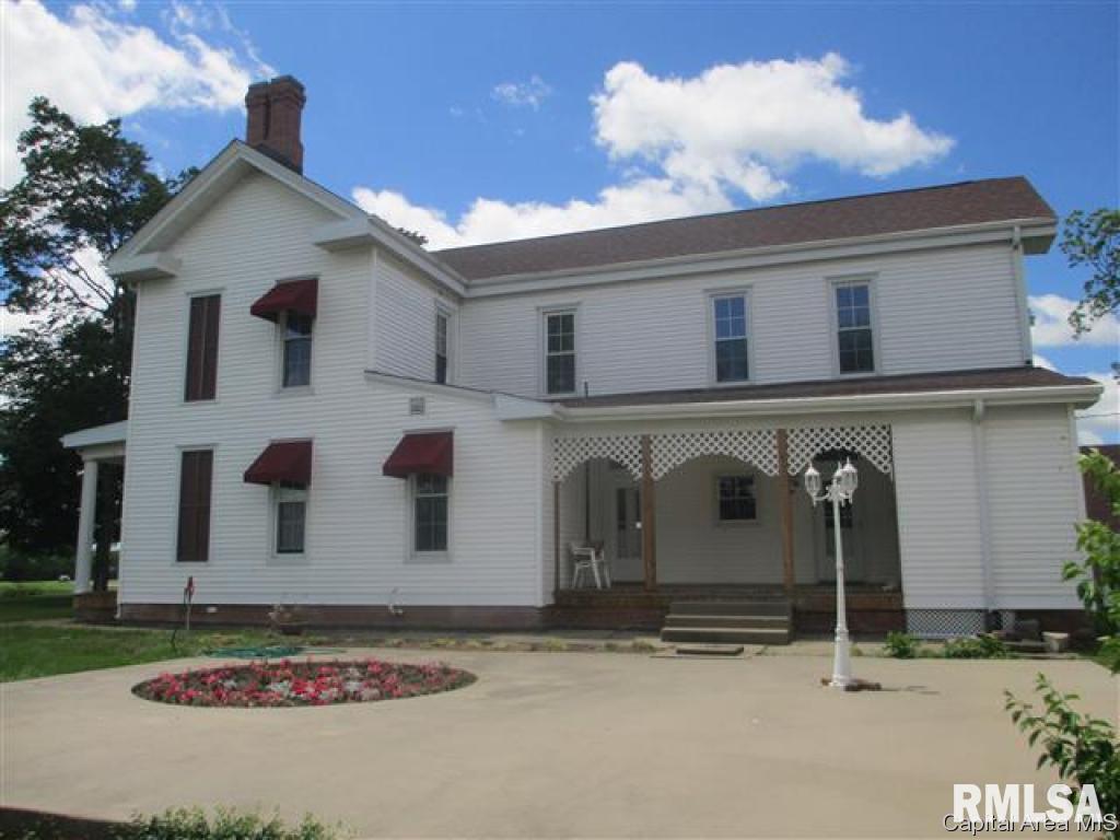 1464 Merritt Road Jacksonville, IL 62650 - Photo 5 of 21 Gallery Image 5