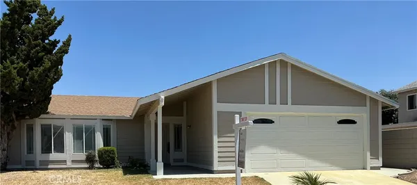 $645,000 | 7543 Marconia Court, Fontana, CA 92336