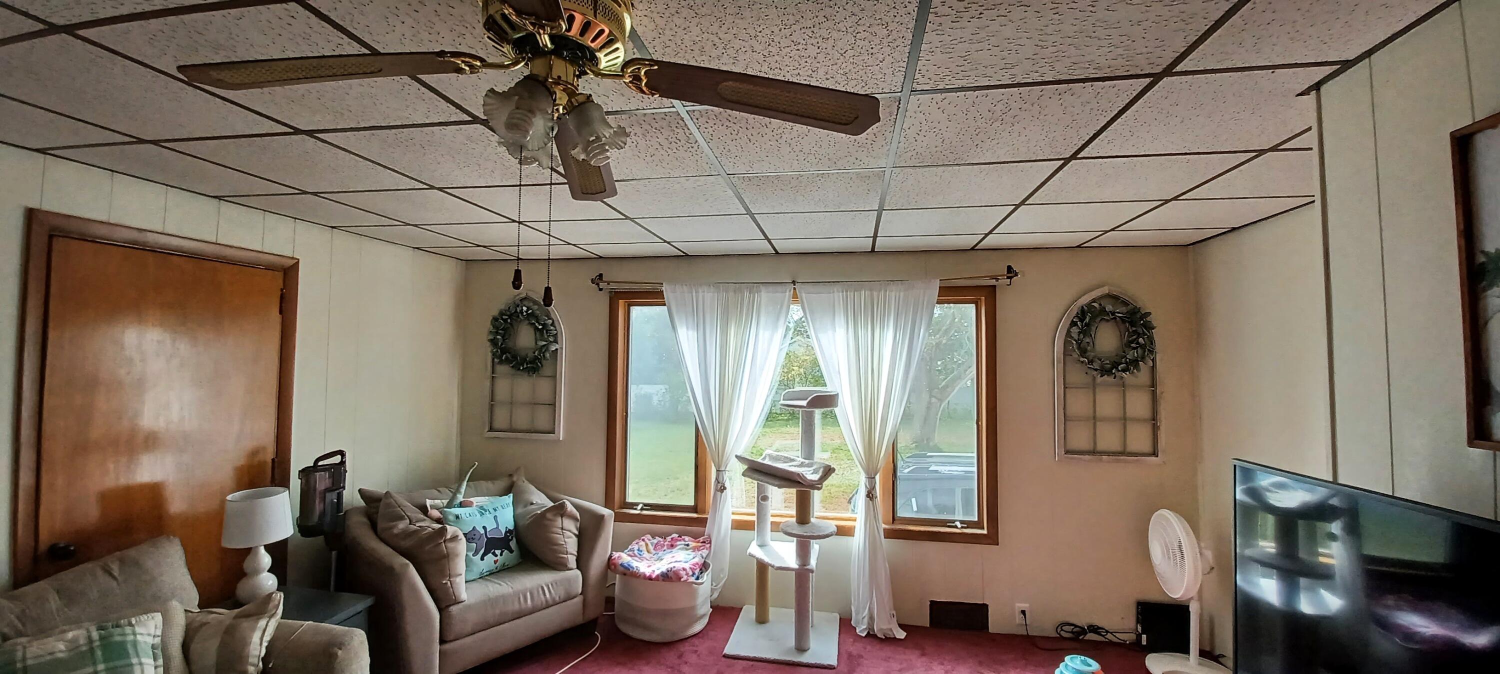 14 Rideout Avenue Lewiston, ME 04240 - Photo 9 of 24 20211028_112839